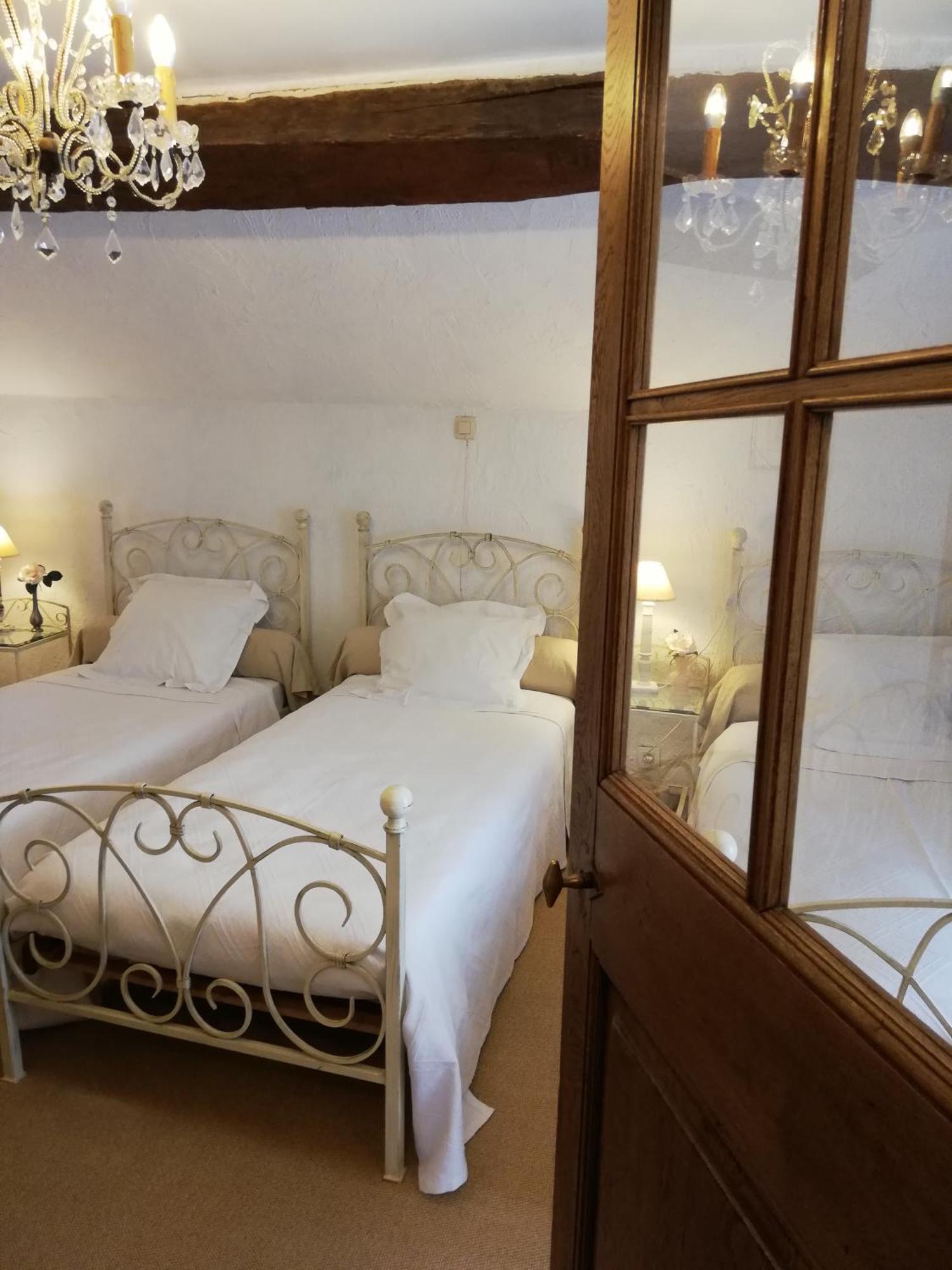 Au Charme Du 13 Faubourg De France A Bouillon别墅 外观 照片